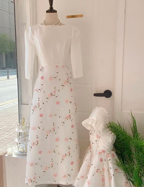 [판매/대여] kyona flower dress223